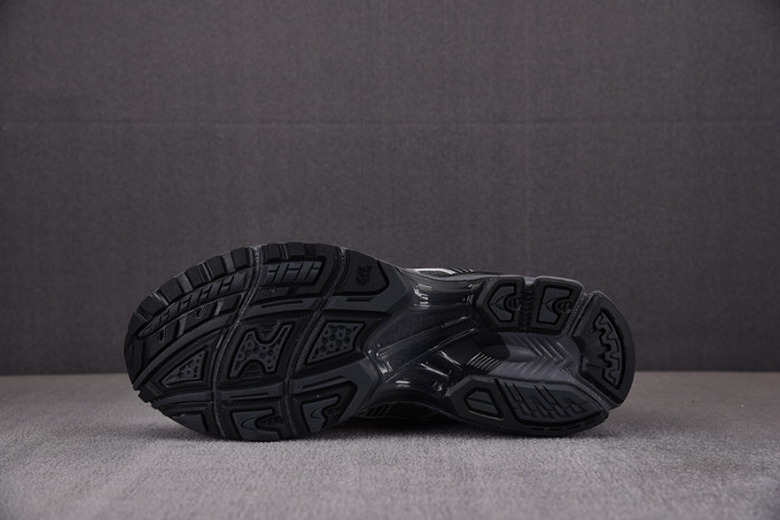 As*ic*s shoes