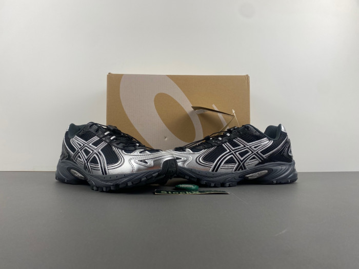 As*ic*s shoes
