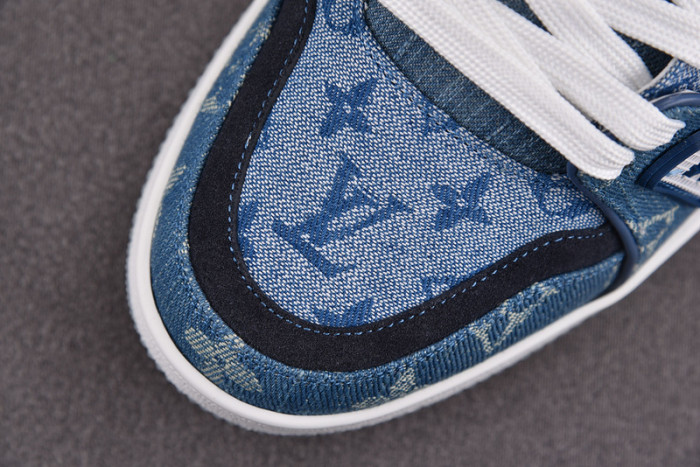 l1vv trainer