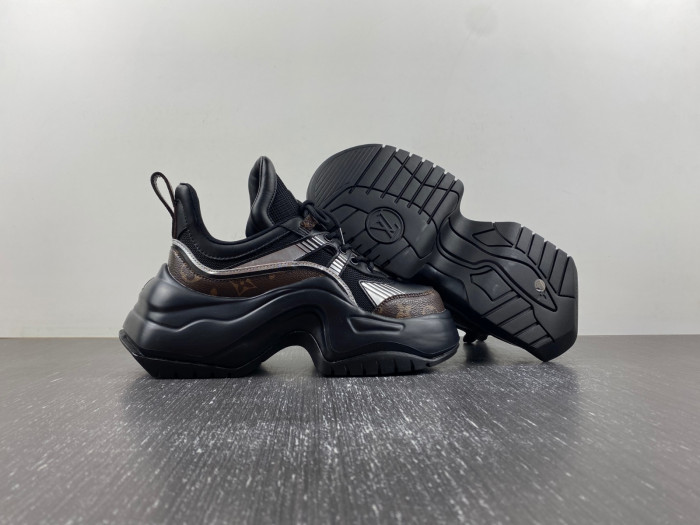 l1vv archlight sneaker