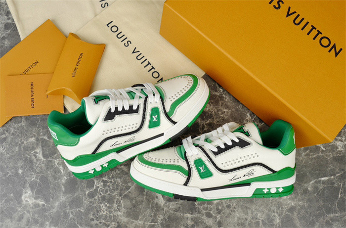 l1vv trainer