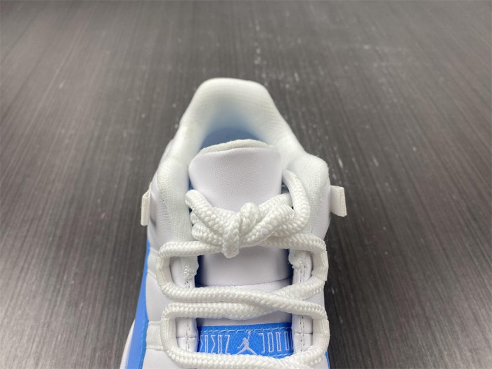 air jordan 11 retro low university blue (2017) 528895-106