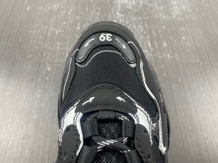 balen triple s black 536737 w2fw6 0102