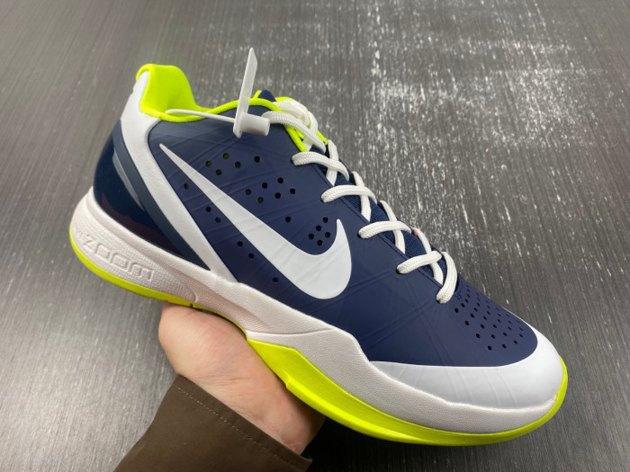 nike air zoom hyperattack 