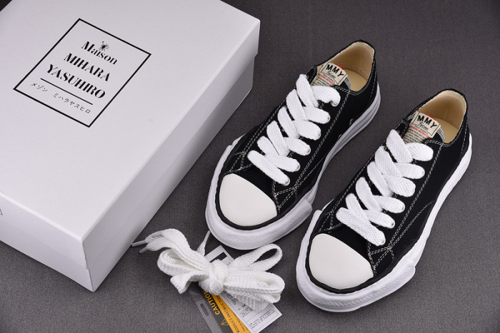 maison mihara yasuhiro canvas sneakers