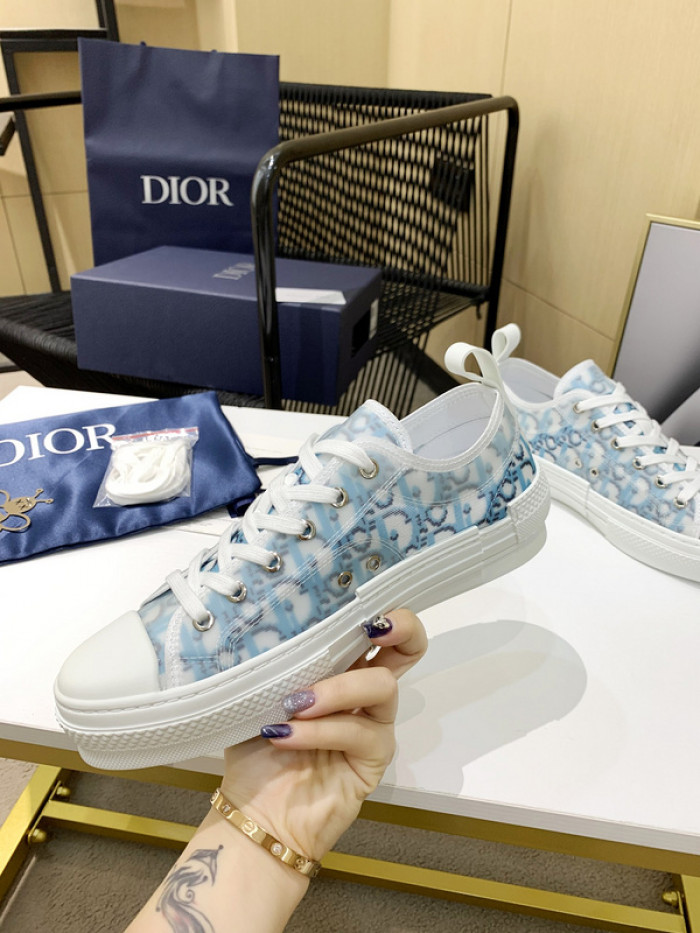 b23 oblique sneaker