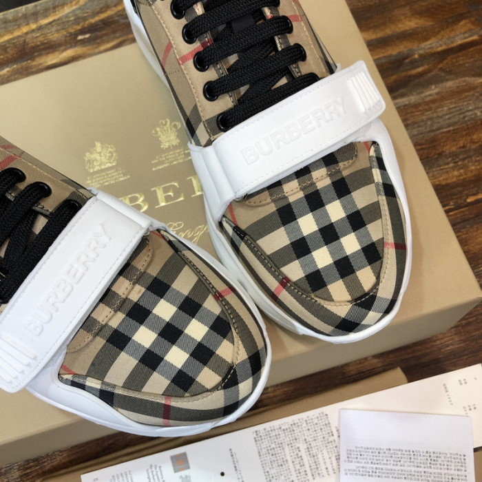 bur*berry sneakers
