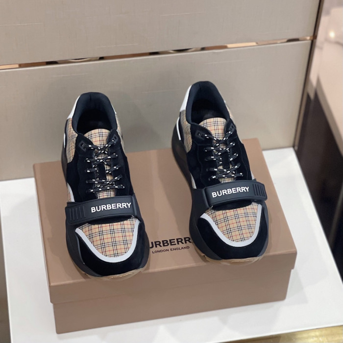 bur*berry sneakers