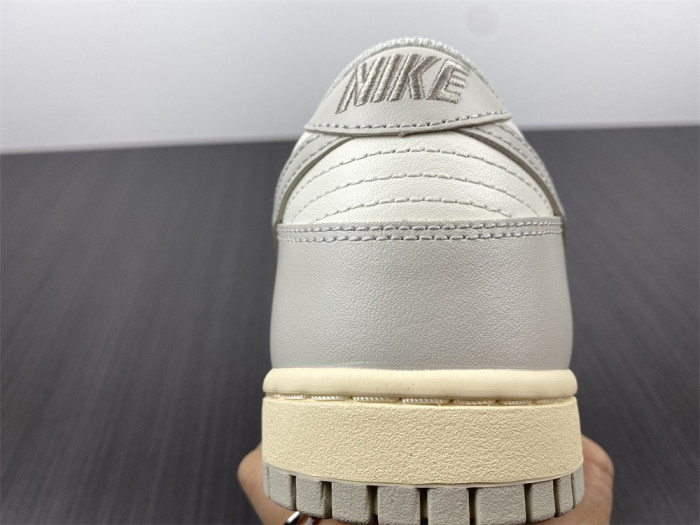 nike dunk low sail light bone (w) dd1503-107