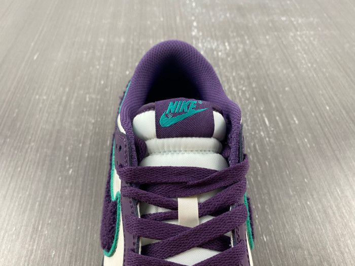 nike dunk low chenille dq7683-100
