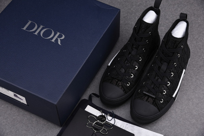 b23 oblique sneaker
