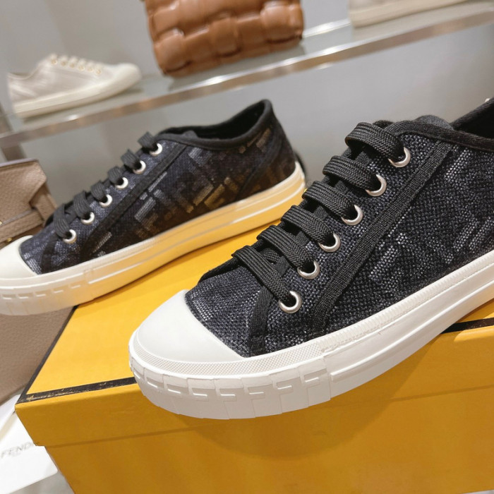 F**di shoes