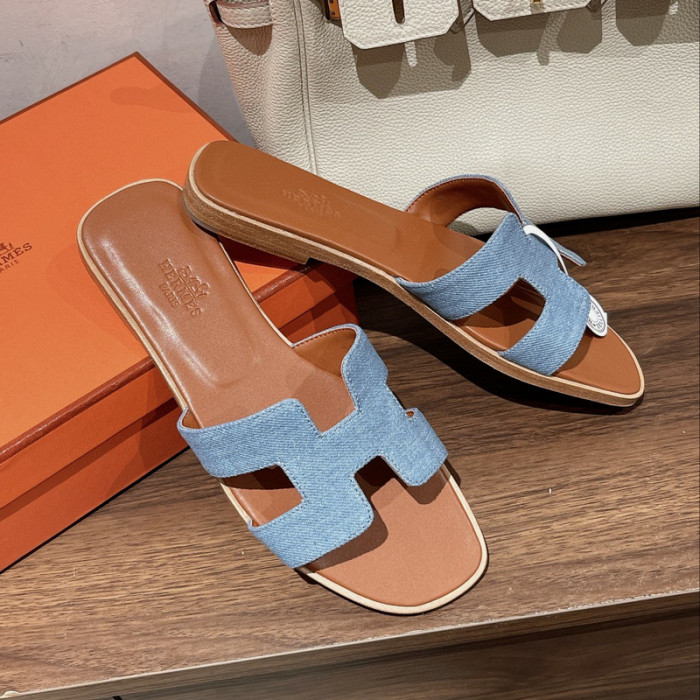 H**mes sandal