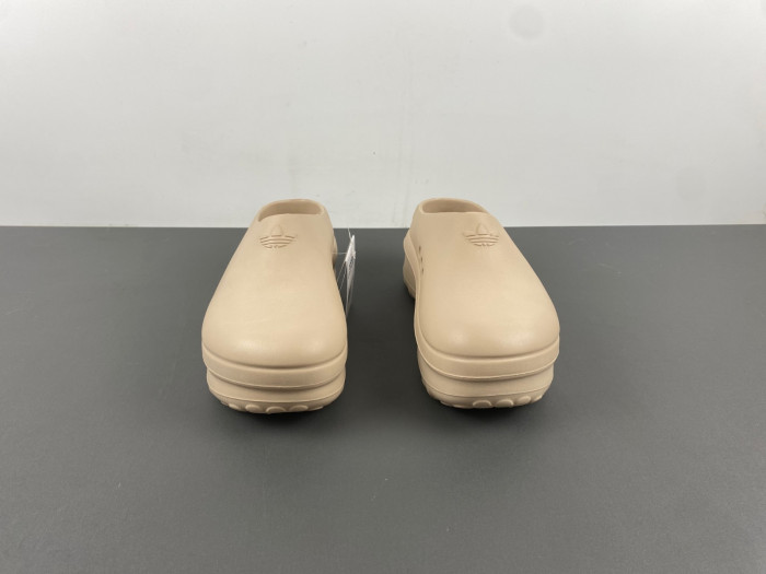 adifom stan mule ie7052