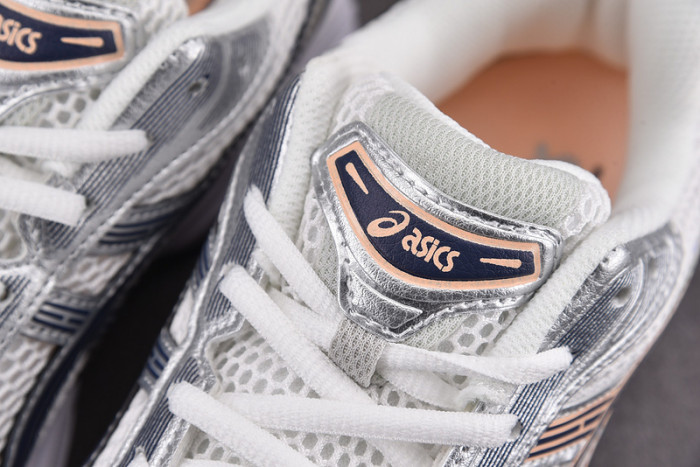 As*ic*s shoes